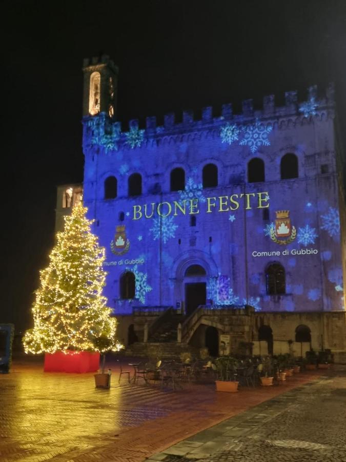 La Casetta Al Teatro Romano Gubbio Kültér fotó